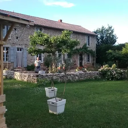 Cosy A La Campagne Solsac