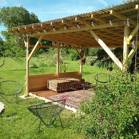 Cosy A La Campagne דירה Solsac